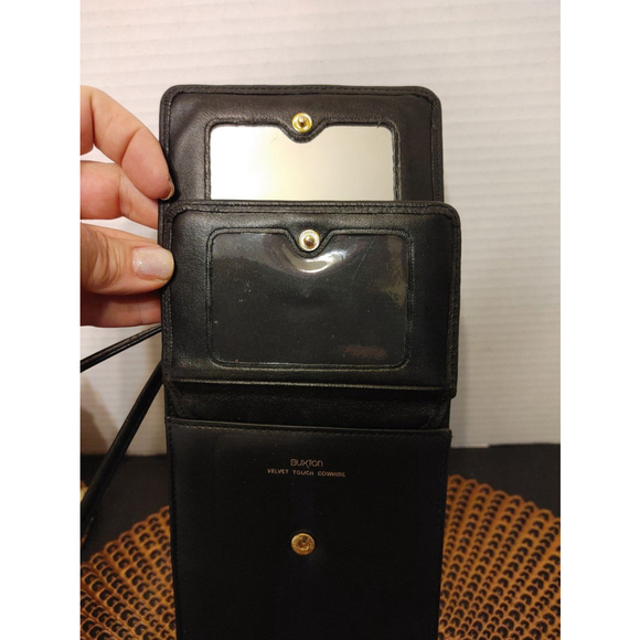 Buxton Velvet Touch Crossbody - Picture 5 of 7